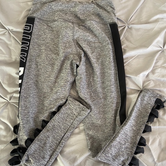 VS PINK ULTIMATE STRAPPY LEGGINGS HIGHWAIST - Picture 4 of 4